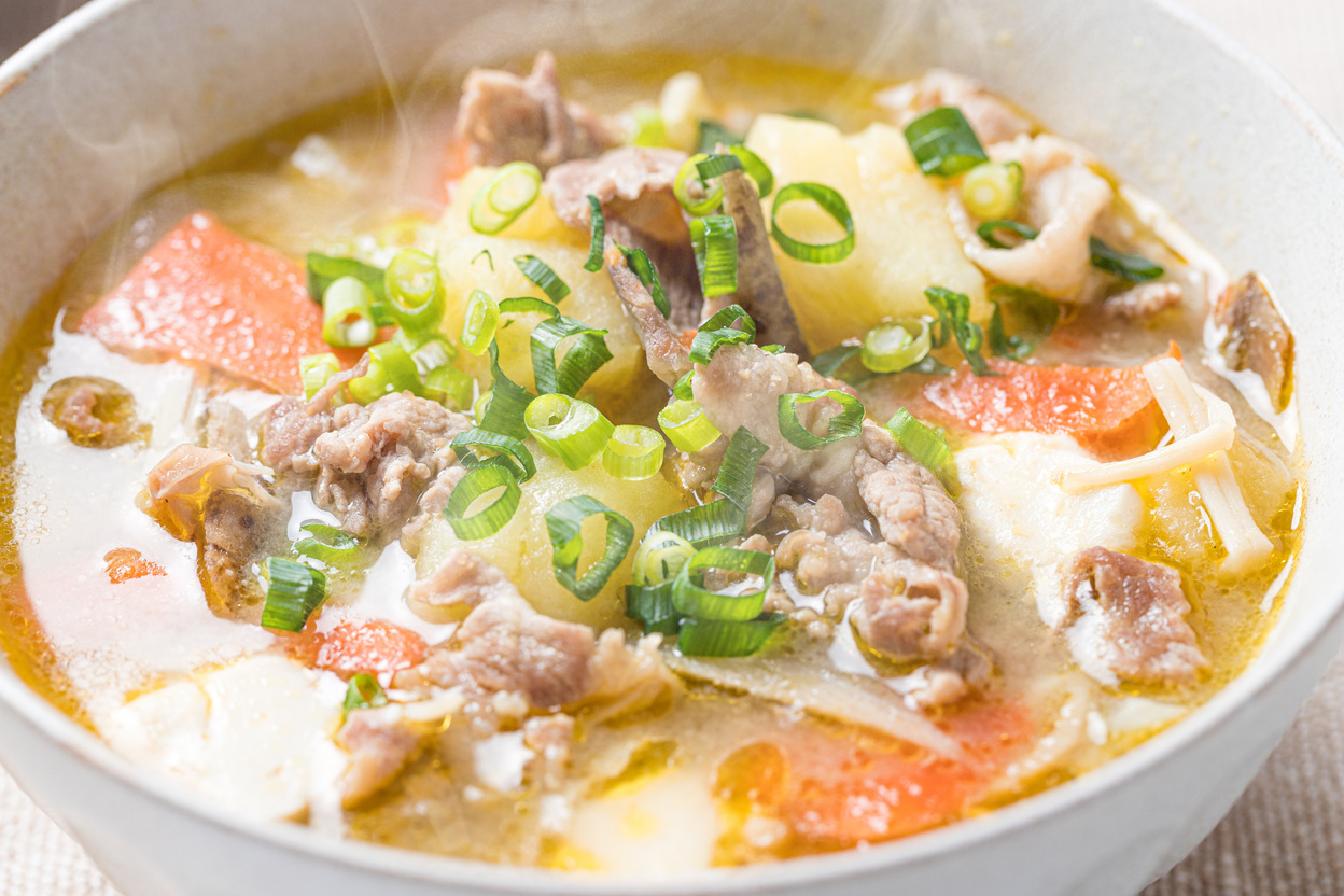 Miso soup with pork and vegetables